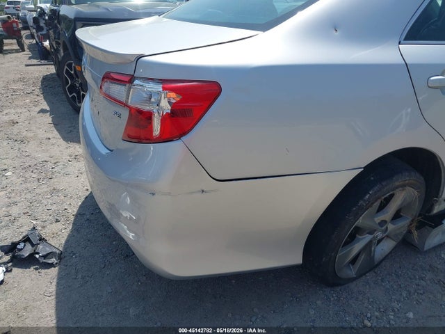 4T1BF1FKXEU393393 Toyota Camry Se Sport