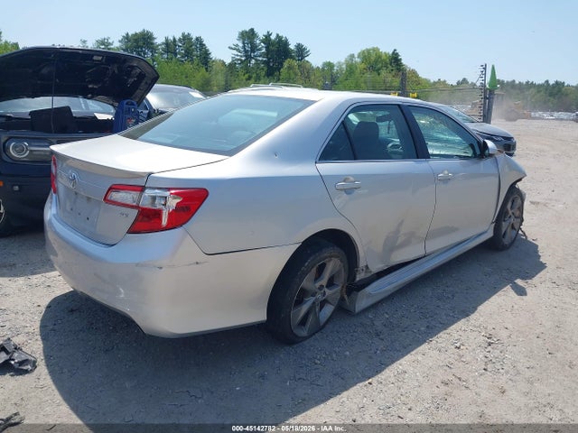4T1BF1FKXEU393393 Toyota Camry Se Sport