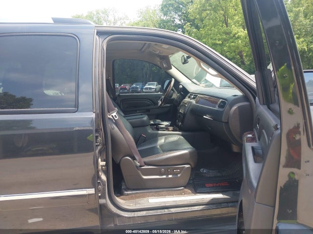 45142809 :رقم المزاد ، 1GKS2EEF1CR147882 vin ، 2012 Gmc Yukon Denali مزاد بيع