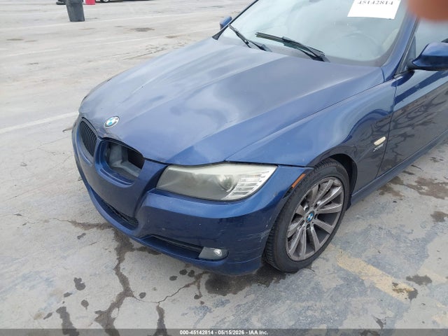 45142814 :رقم المزاد ، WBAUU3C55BA542543 vin ، 2011 Bmw 328i Xdrive مزاد بيع