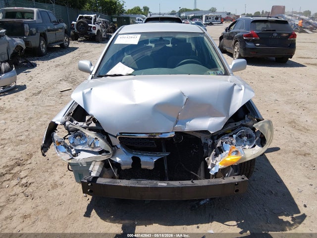 45142843 :رقم المزاد ، 1NXBR32E85Z555346 vin ، 2005 Toyota Corolla Le مزاد بيع