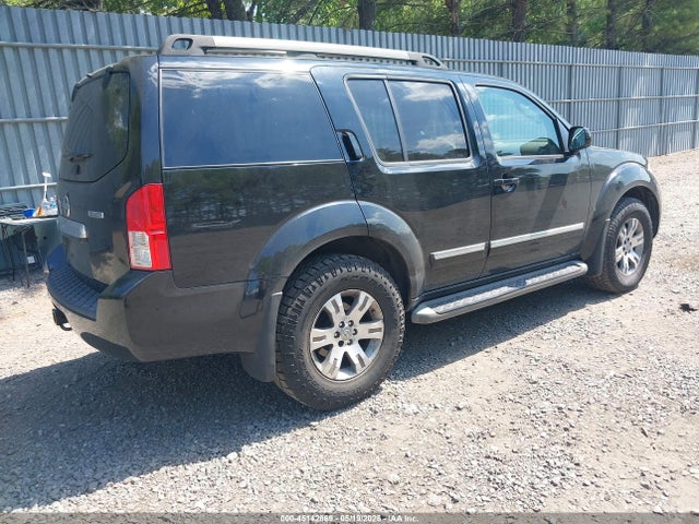 45142869 :رقم المزاد ، 5N1AR1NB2BC630514 vin ، 2011 Nissan Pathfinder Silver مزاد بيع
