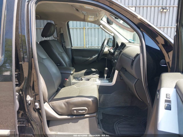 45142869 :رقم المزاد ، 5N1AR1NB2BC630514 vin ، 2011 Nissan Pathfinder Silver مزاد بيع