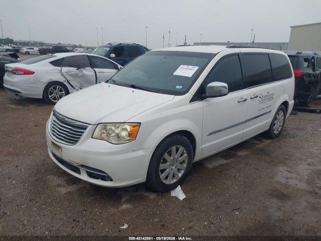 2011 Chrysler Town & Country Touring-l მანქანა იყიდება აუქციონზე, vin: 2A4RR8DG0BR784315, აუქციონის ნომერი: 45142881