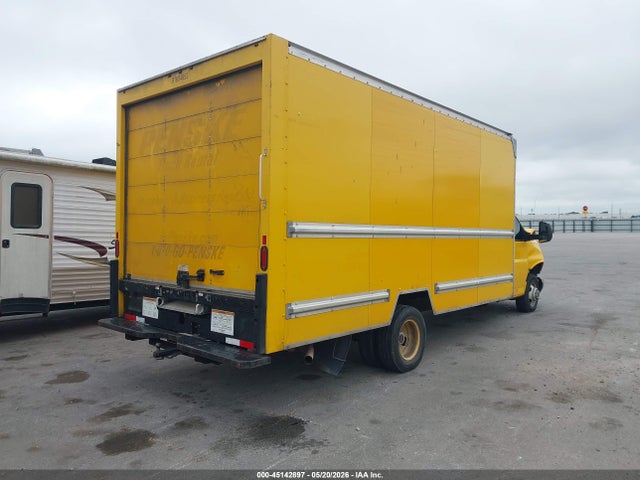 45142897 :رقم المزاد ، 1GD37TCGXH1905284 vin ، 2017 Gmc Savana Cutaway Work Van مزاد بيع