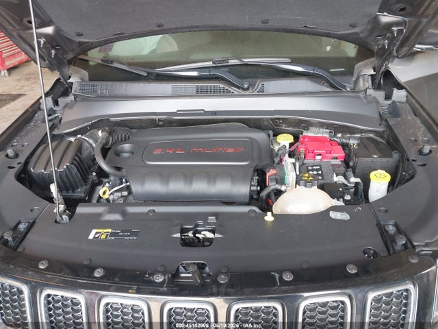 45142908 :رقم المزاد ، 3C4NJDCB9KT854370 vin ، 2019 Jeep Compass Limited 4x4 مزاد بيع