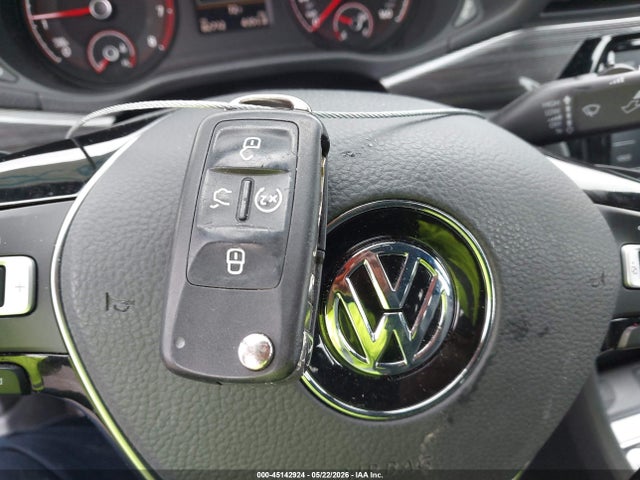 Продаж на аукціоні авто 2021 Volkswagen Passat 2.0t R-line, vin: 1VWMA7A33MC013696, номер лоту: 45142924
