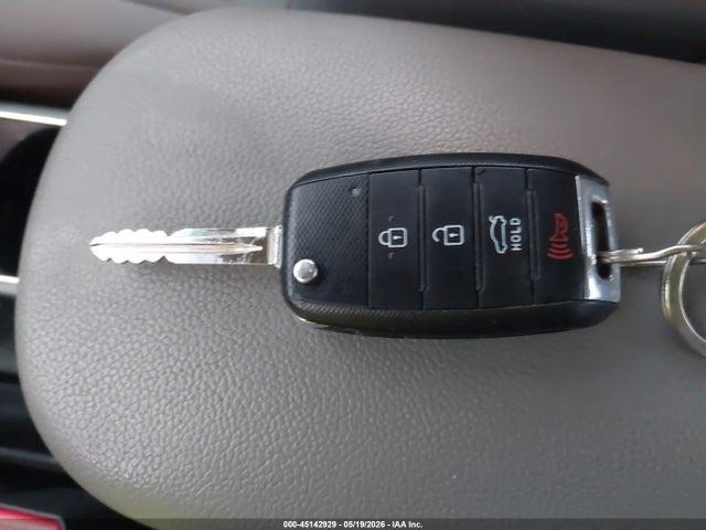 KNAFK4A6XG5535460 KIA FORTE LX