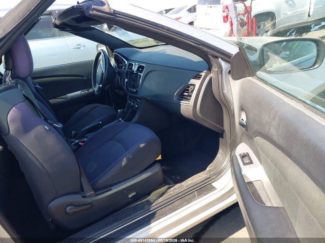 45142954 :رقم المزاد ، 1C3BCBEB0CN229554 vin ، 2012 Chrysler 200 Touring مزاد بيع