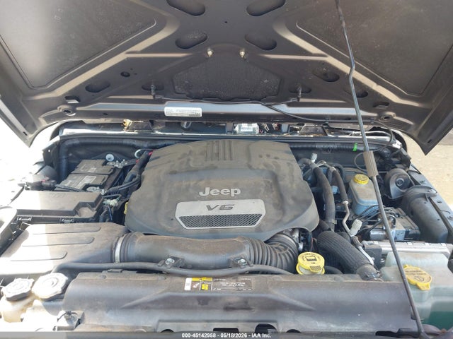 1C4AJWAG9HL664940 Jeep Wrangler Sport 4x4