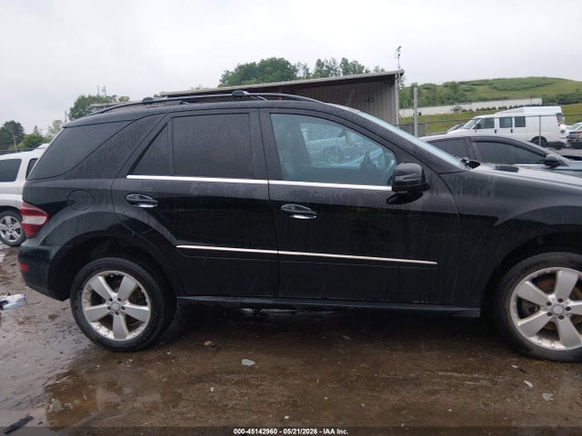 2011 Mercedes-benz Ml 350 4matic მანქანა იყიდება აუქციონზე, vin: 4JGBB8GBXBA712808, აუქციონის ნომერი: 45142960