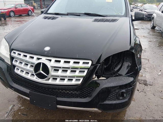 2011 Mercedes-benz Ml 350 4matic მანქანა იყიდება აუქციონზე, vin: 4JGBB8GBXBA712808, აუქციონის ნომერი: 45142960