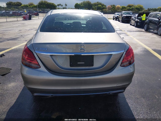 Aukcja sprzedaży 2020 Mercedes-benz C 300, vin: W1KWF8DB0LR577412, numer aukcji: 45143032