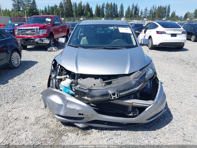 Продажа на аукционе авто 2018 Honda Hr-v Lx, vin: 3CZRU6H3XJM731010, номер лота: 45143069