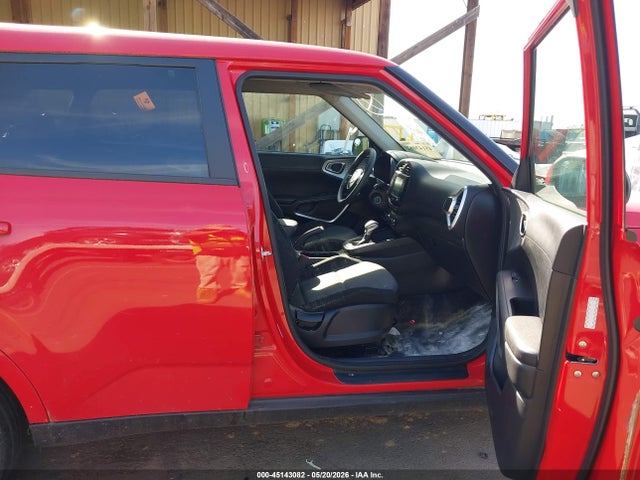 KIA Soul 2021 KNDJ23AU5M7767406 Image 17
