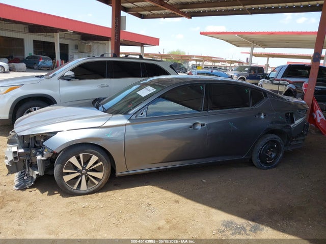 1N4BL4DV7KC235144 Nissan Altima 2.5 Sv