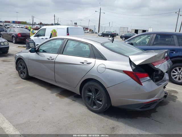 KMHLM4AG5PU540785 Hyundai ELANTRA SEL