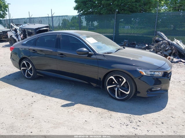 45143126 :رقم المزاد ، 1HGCV1F30JA030599 vin ، 2018 Honda Accord Sport مزاد بيع