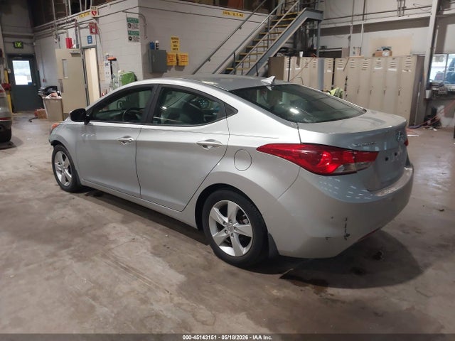 Продажа на аукционе авто 2013 Hyundai Elantra Gls, vin: 5NPDH4AE2DH423912, номер лота: 45143151