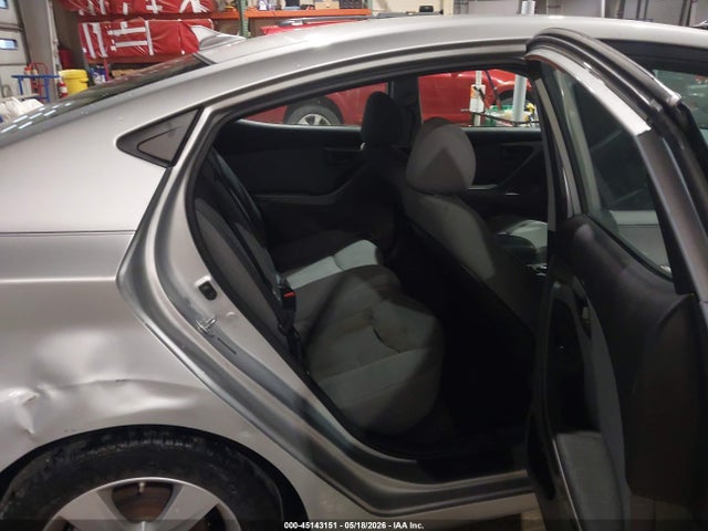 Продажа на аукционе авто 2013 Hyundai Elantra Gls, vin: 5NPDH4AE2DH423912, номер лота: 45143151