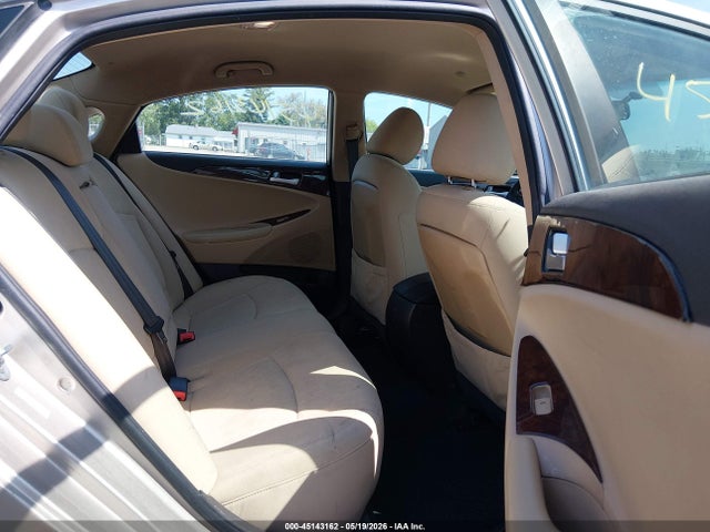 45143162 :رقم المزاد ، 5NPEB4AC8BH018431 vin ، 2011 Hyundai Sonata Gls مزاد بيع