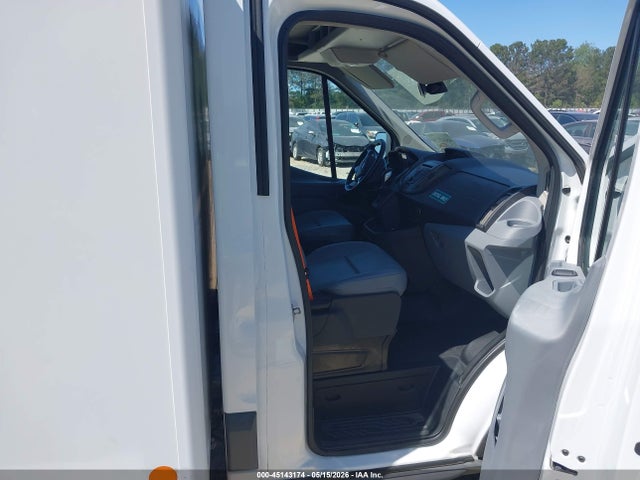 Продажа на аукционе авто 2018 Ford Transit-350 Cab, vin: 1FDBF8ZV7JKB34848, номер лота: 45143174
