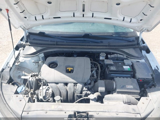 Продажа на аукционе авто 2019 Hyundai Elantra Se, vin: 5NPD74LF6KH486579, номер лота: 45143185
