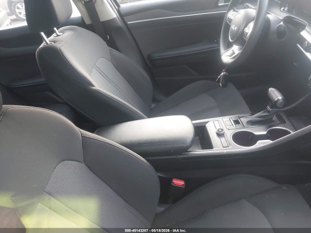 Продажа на аукционе авто 2022 Kia K5 Lxs, vin: 5XXG14J28NG146218, номер лота: 45143207
