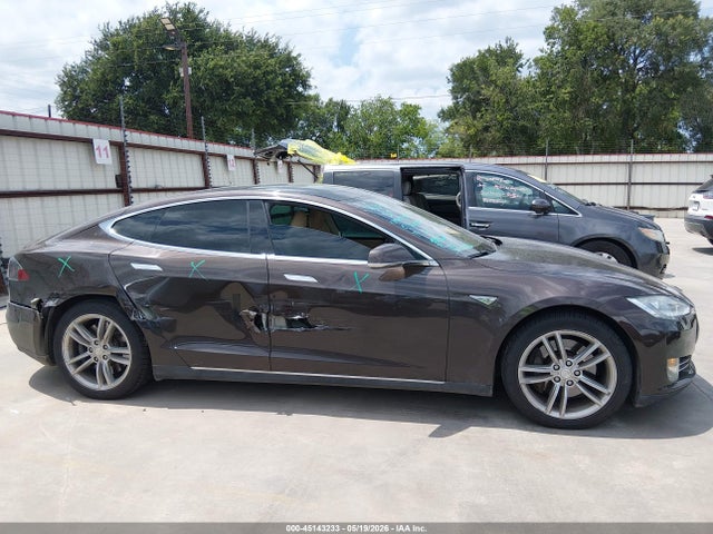 Aukcja sprzedaży 2013 Tesla Model S, vin: 5YJSA1AC3DFP10084, numer aukcji: 45143233