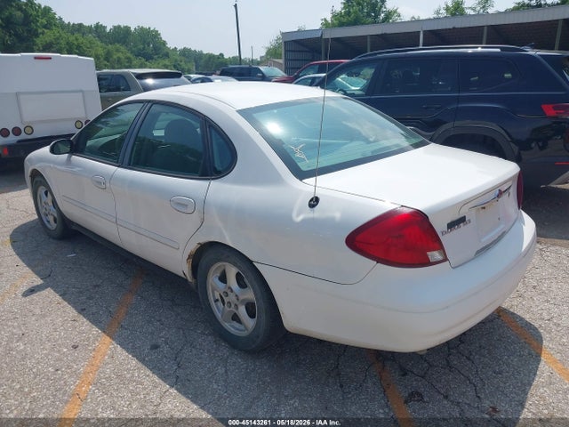 45143261 :رقم المزاد ، 1FAFP55U22G194495 vin ، 2002 Ford Taurus Ses مزاد بيع
