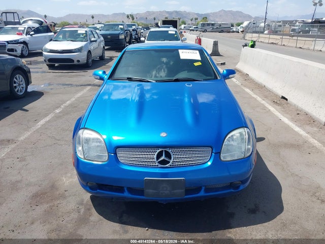 45143264 :رقم المزاد ، WDBKK65F91F217028 vin ، 2001 Mercedes-benz Slk 320 مزاد بيع