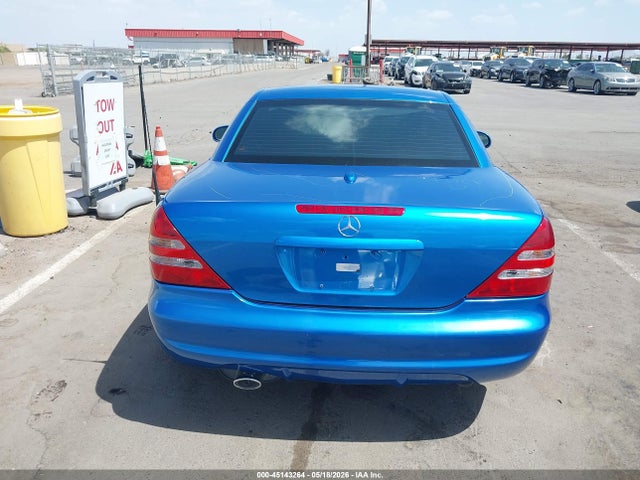 45143264 :رقم المزاد ، WDBKK65F91F217028 vin ، 2001 Mercedes-benz Slk 320 مزاد بيع