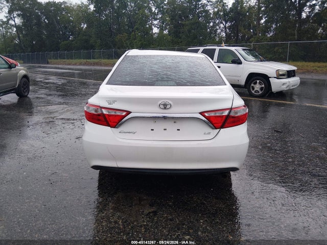 Продажа на аукционе авто 2016 Toyota Camry Le, vin: 4T1BF1FK3GU152701, номер лота: 45143267
