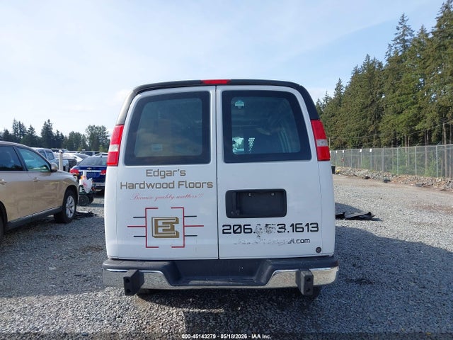 1GCWGAFG8J1911009 Chevrolet Express 2500 Work Van