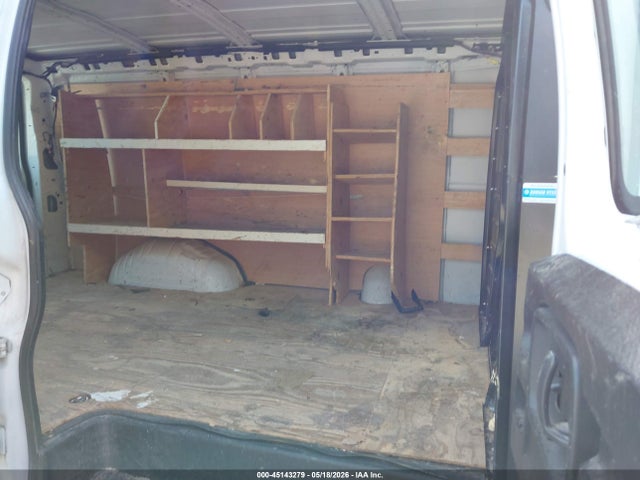 1GCWGAFG8J1911009 Chevrolet Express 2500 Work Van