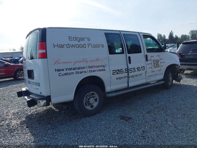 1GCWGAFG8J1911009 Chevrolet Express 2500 Work Van