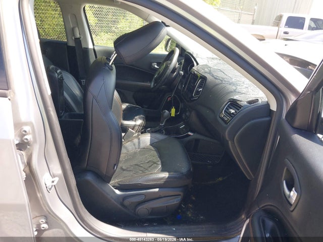 3C4NJCCB3KT675736 Jeep Compass Limited Fwd
