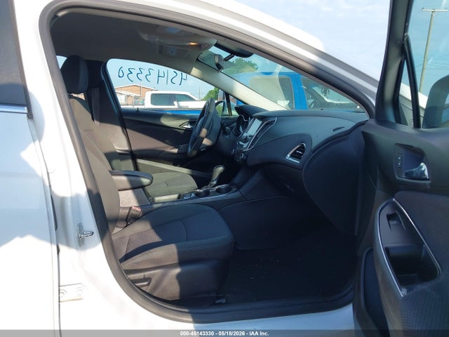45143330 :رقم المزاد ، 1G1BE5SM4H7200897 vin ، 2017 Chevrolet Cruze Lt Auto مزاد بيع