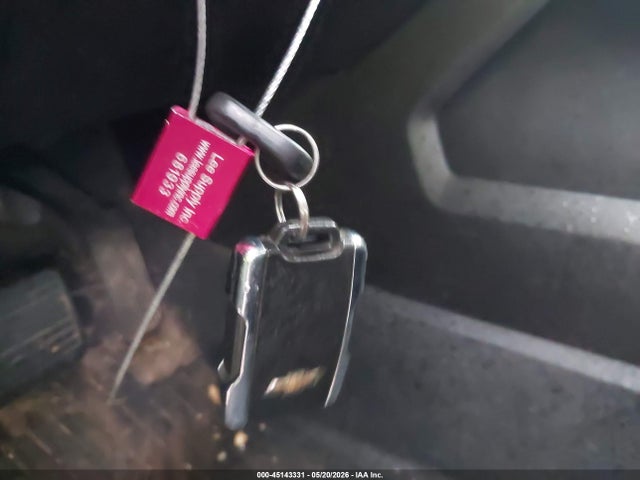 3GCUKSEJXJG528215 Chevrolet Silverado 1500 1lz