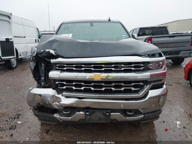 3GCUKSEJXJG528215 Chevrolet Silverado 1500 1lz