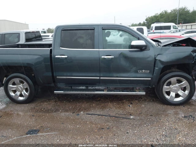 3GCUKSEJXJG528215 Chevrolet Silverado 1500 1lz