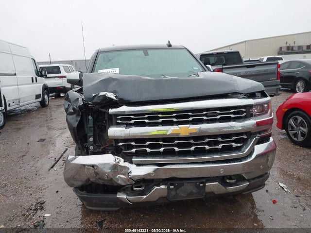 3GCUKSEJXJG528215 Chevrolet Silverado 1500 1lz