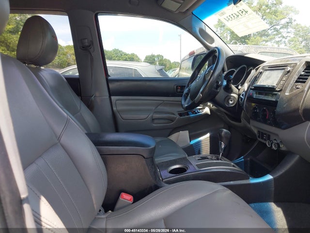 Продаж на аукціоні авто 2015 Toyota Tacoma Base V6, vin: 3TMLU4EN8FM183960, номер лоту: 45143334
