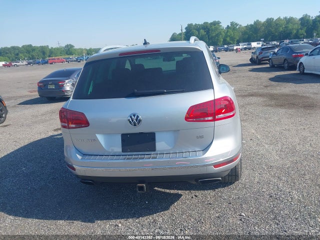 Продаж на аукціоні авто 2016 Volkswagen Touareg Vr6 Sport, vin: WVGEF9BP4GD008829, номер лоту: 45143352