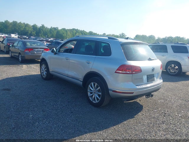 Продаж на аукціоні авто 2016 Volkswagen Touareg Vr6 Sport, vin: WVGEF9BP4GD008829, номер лоту: 45143352
