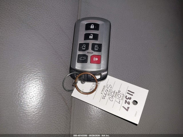 Aukcja sprzedaży 2017 Toyota Sienna Xle 7 Passenger, vin: 5TDDZ3DC3HS175932, numer aukcji: 45143380