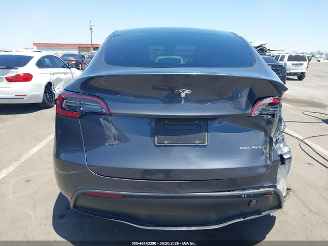 Auction sale of the 2023 Tesla Model Y Awd/long Range Dual Motor All-wheel Drive, vin: 7SAYGAEEXPF907586, lot number: 45143390