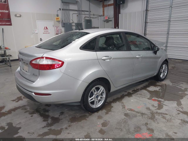 2019 Ford Fiesta Se მანქანა იყიდება აუქციონზე, vin: 3FADP4BJ7KM161252, აუქციონის ნომერი: 45143408