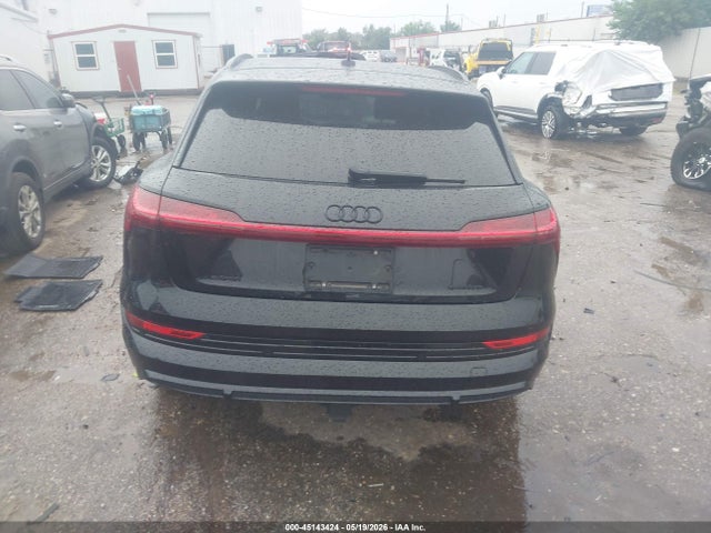 WA1VABGE7NB024334 Audi E-tron Chronos Quattro