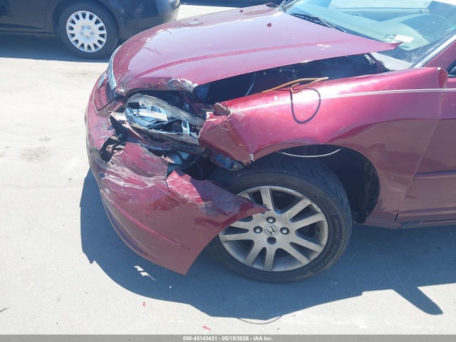 45143431 :رقم المزاد ، 2HGES16503H553077 vin ، 2003 Honda Civic Lx مزاد بيع